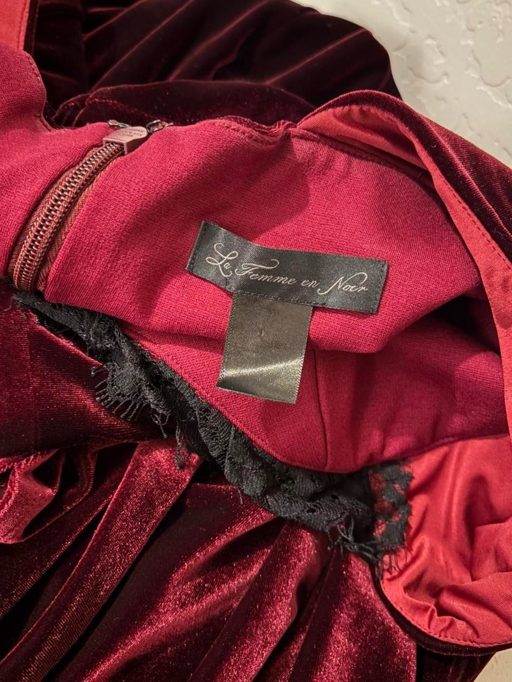 Baudelaire Swing Dress in Oxblood - Picture 4 of 4